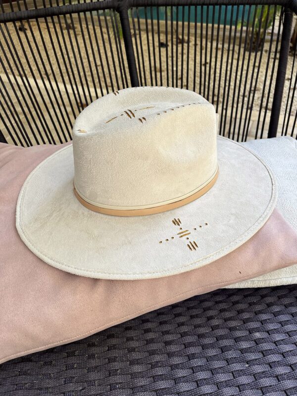 Suede hat - Noa - Marma Hats